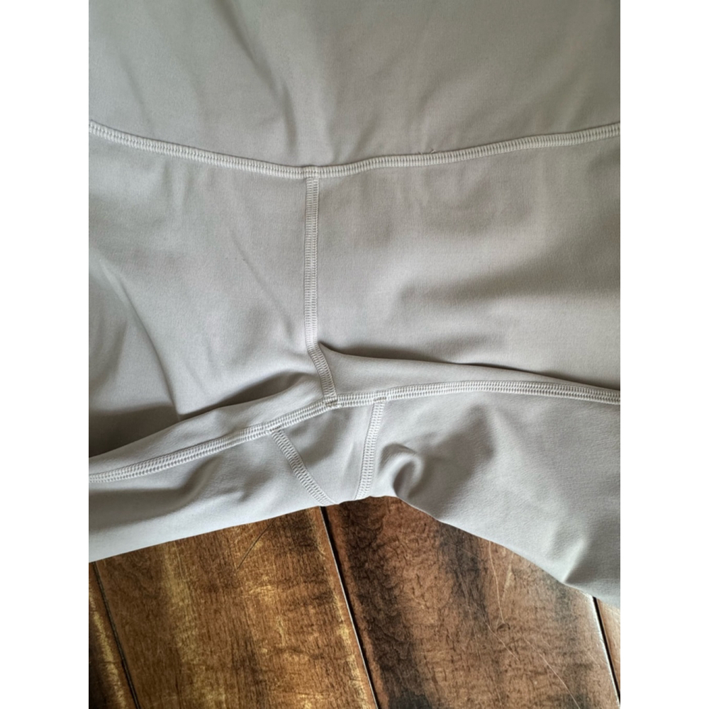 Lululemon Wunder Under High Rise 28 Leggings Lavender Dew Size 6 - Picture 6 of 7